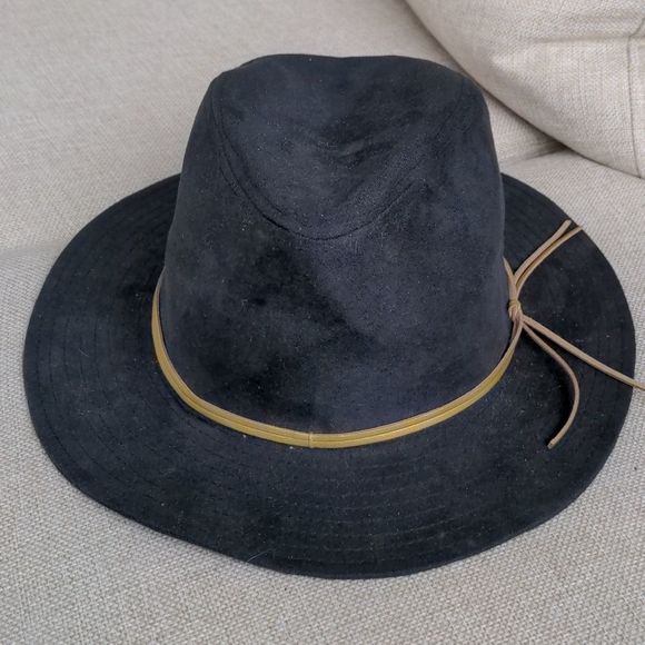 San Diego Hat Company Accessories - Soft suedeish san Diego hat co